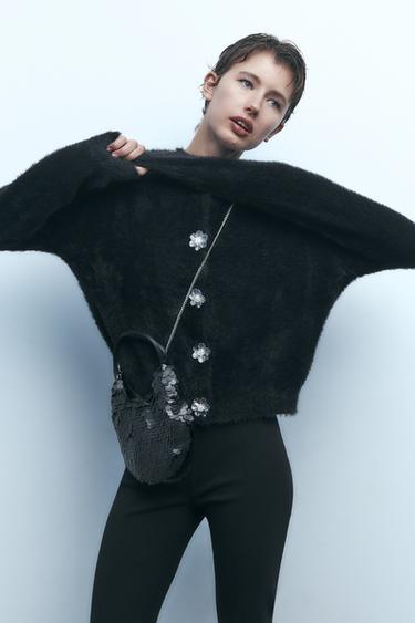 МИНИАТЮРНАЯ СУМКА-МЕШОК С ПАЙЕТКАМИ — Черный от Zara — изображение 0