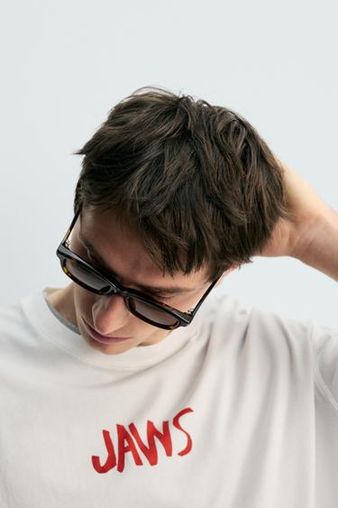 Zara JAWS© UCS LLC AND AMBLIN X DYLAN´S T-SHIRT CLUB X ZARA ILLUSTRATED T-SHIRT - white