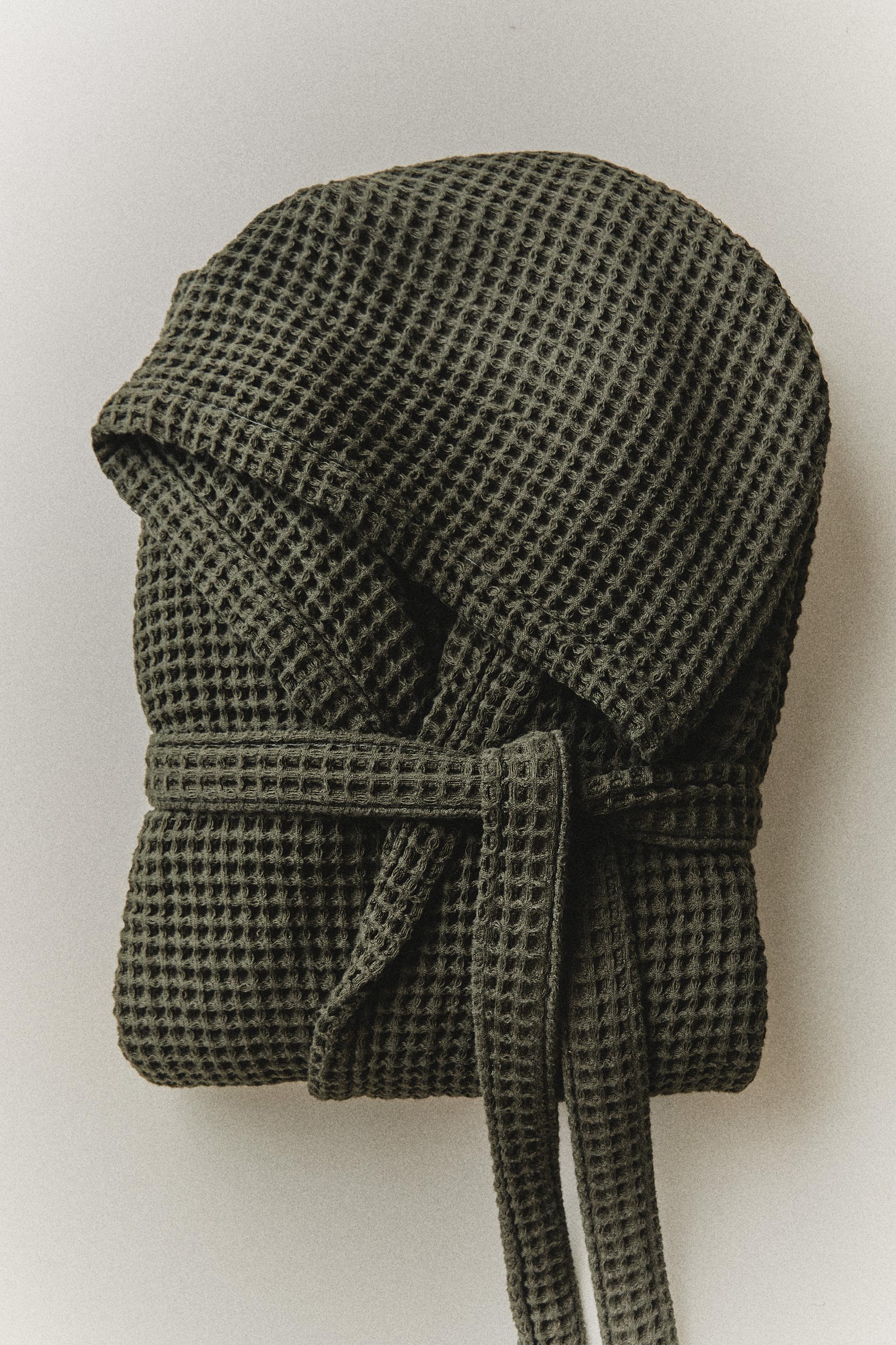 WAFFLE-KNIT COTTON BATHROBE
