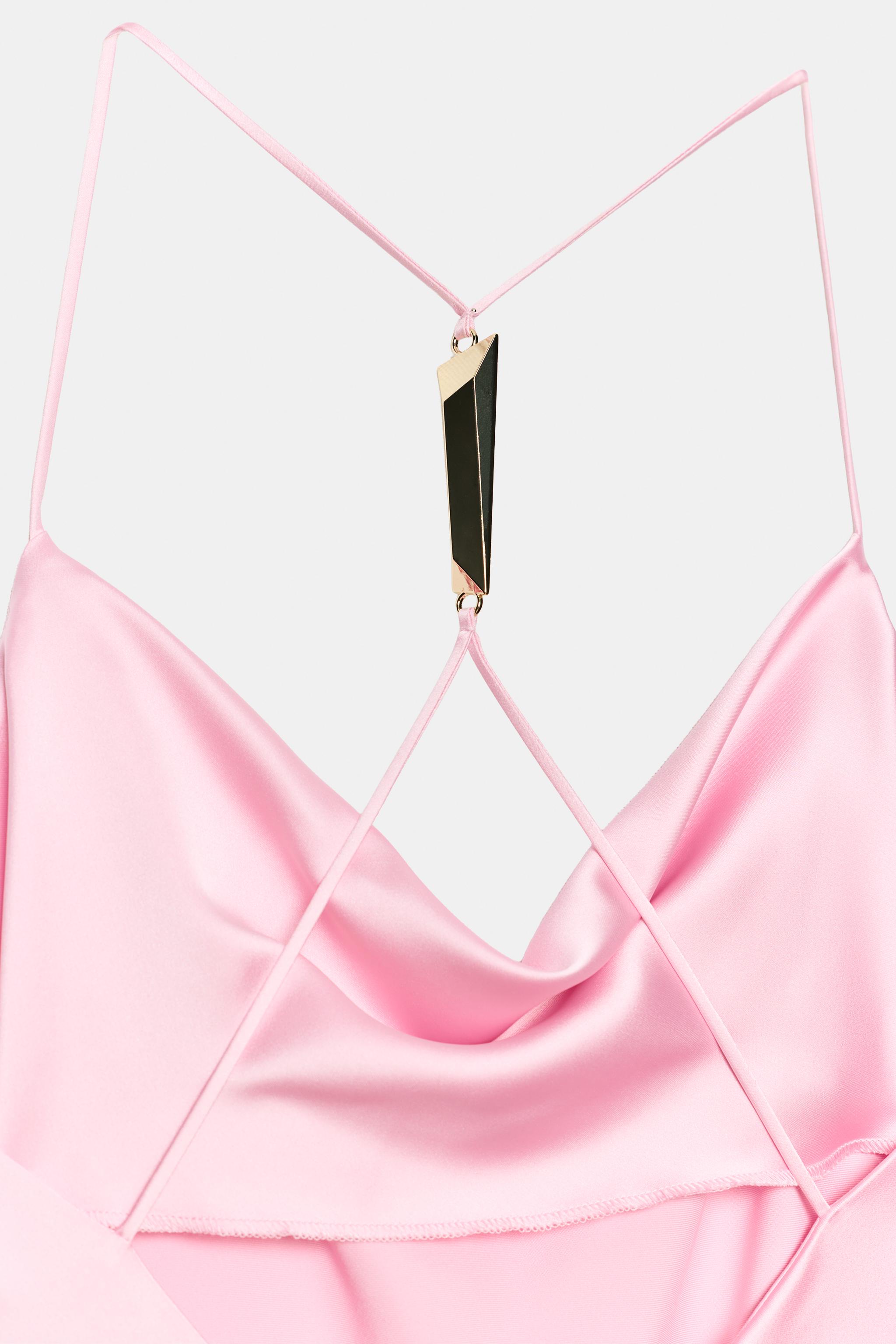 ROBE LINGERIE DÉCOR DORÉ