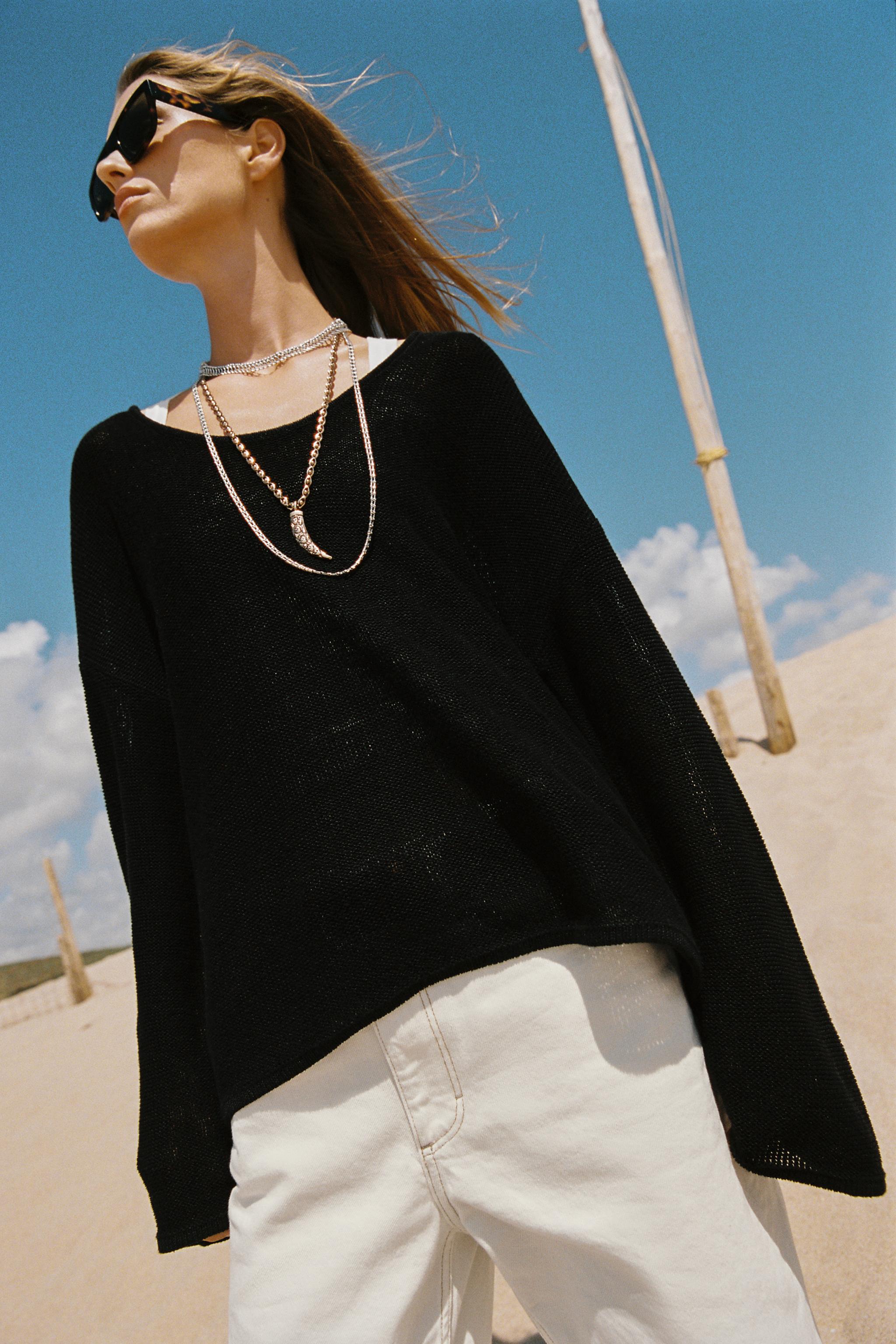SET OF 4 MIXED HORN AND STAR NECKLACES — Gold / Silver