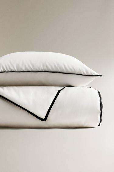 SATIN-LEINEN-PUNKTE-QUILT - Cremefarben / Schwarz von Zara