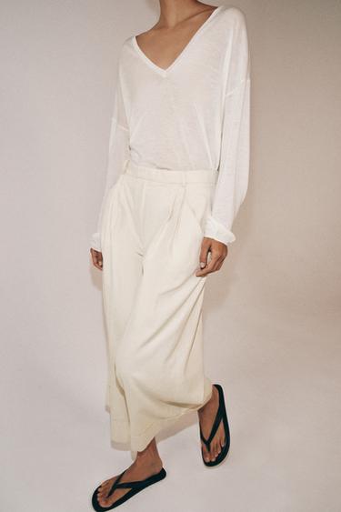 PULL EN MAILLE FINE COL EN V - Blanc de Zara - Image 2