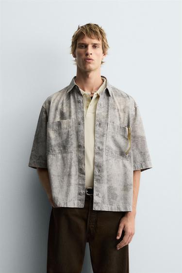 RELAXED FIT ABSTRACT PRINT SHIRT - Printed by Zara