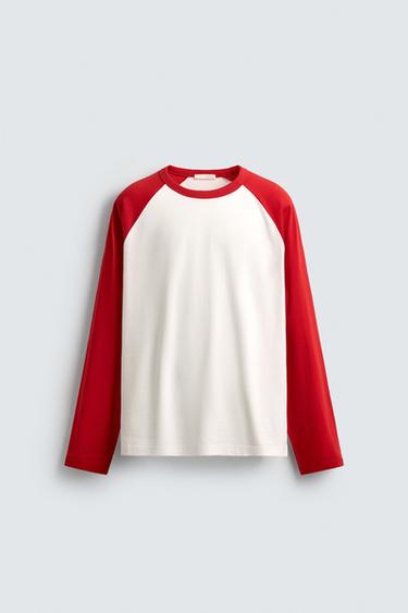CAMISETA COLOR BLOCK MANGA RAGLÁN - Crudo / Rojo de Zara