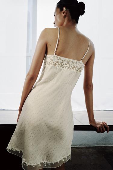 ROBE COURTE BRODERIES ZW COLLECTION - Écru moyen de Zara - Image 2