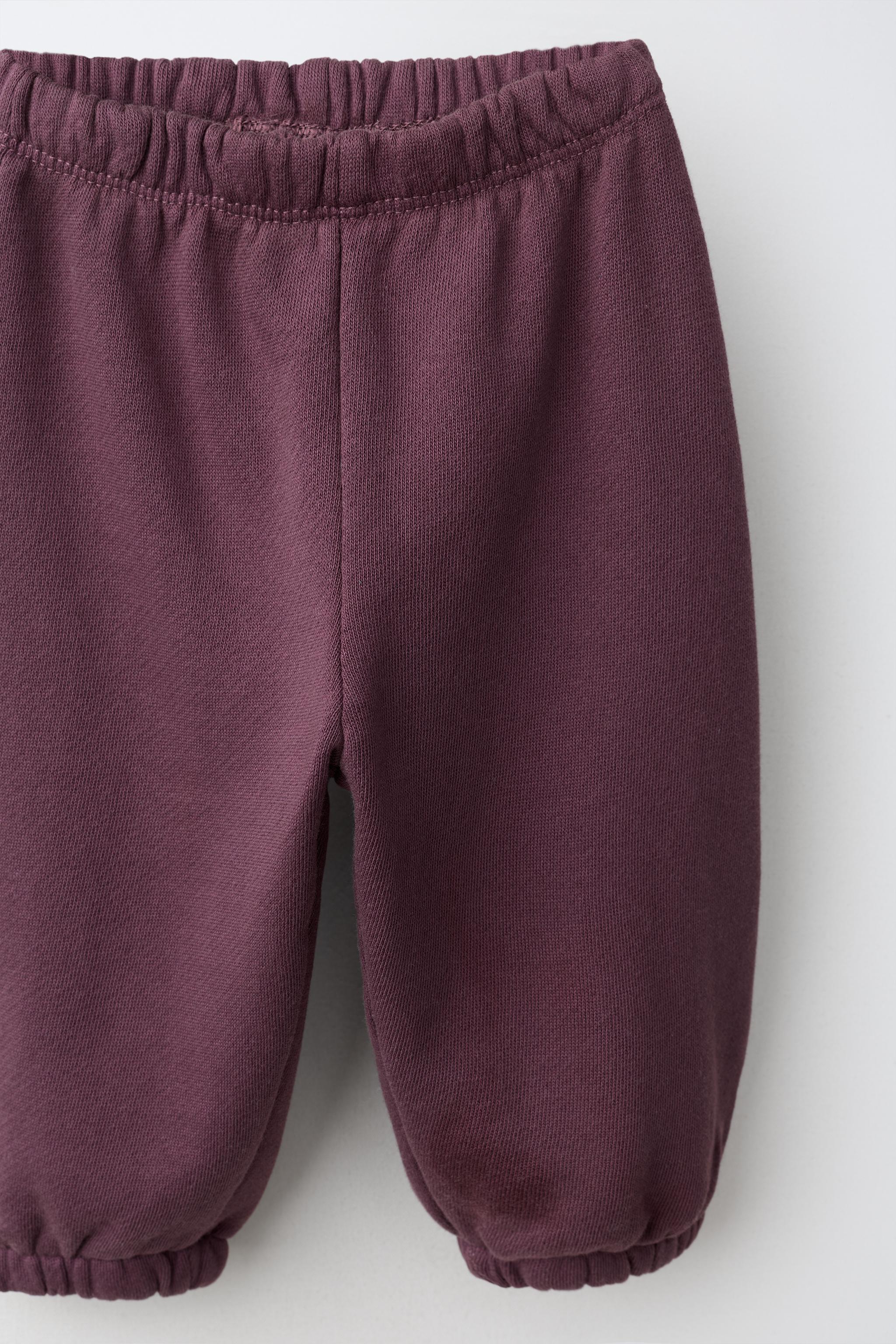 STRIPED SWEATSHIRT AND JOGGER PANTS SET