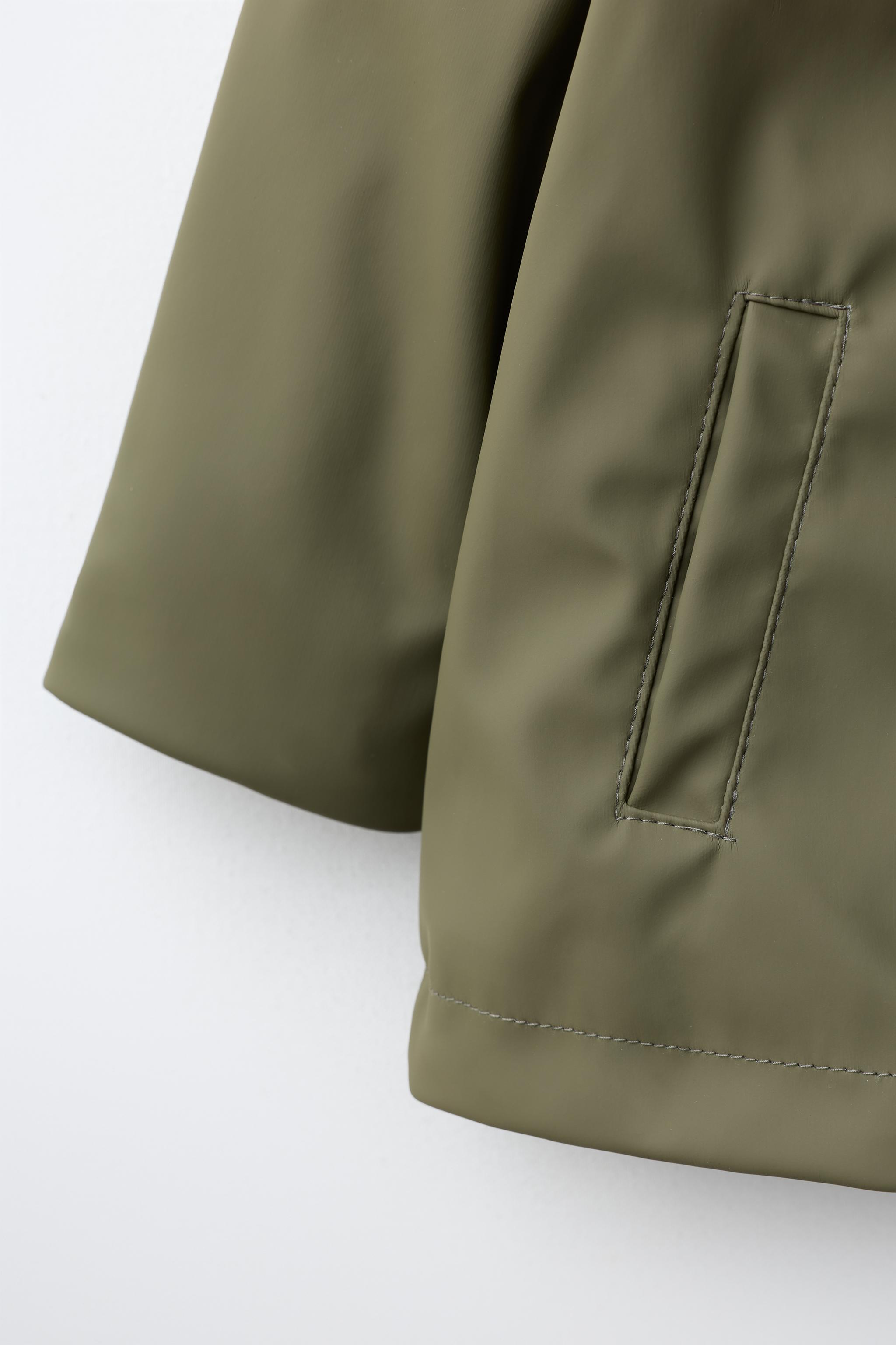 Детские куртки Zara WATER-RESISTANT RUBBERIZED RAINCOAT — фото 6