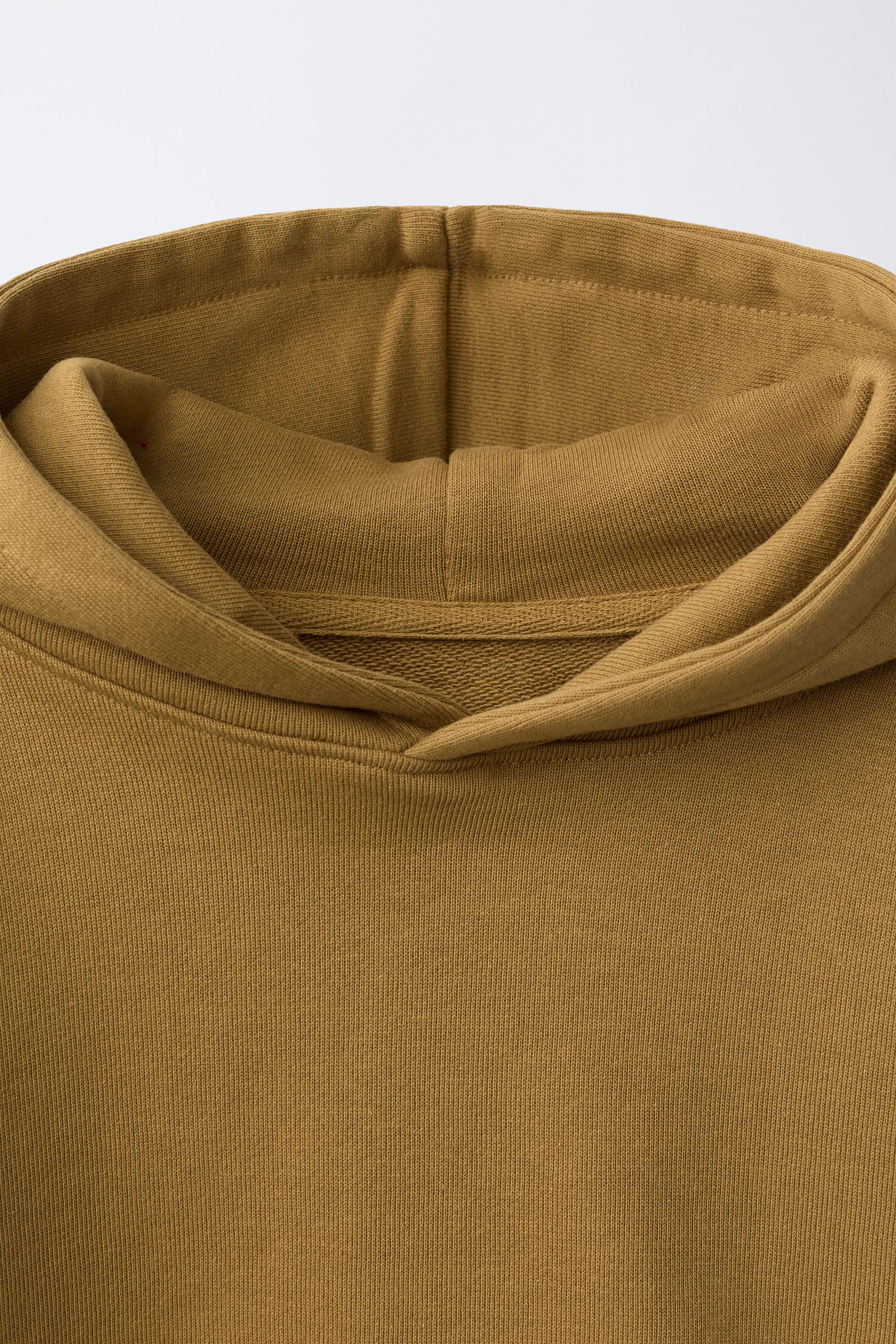 SOLID HOODIE