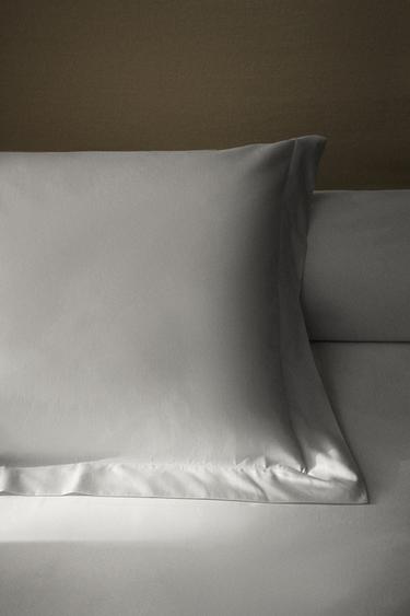 SATEEN PILLOWCASE WITH TRIM (300 THREAD COUNT) - White by Zara - Image 5