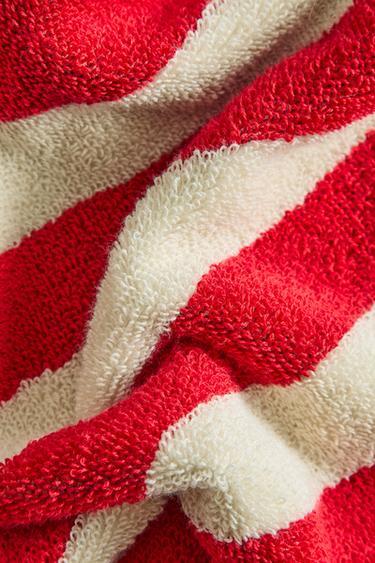 TOALLA PLAYA RAYAS REVERSIBLE - Rojo de Zara