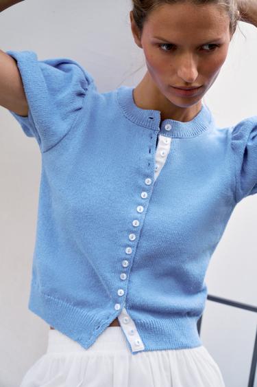 GILET EN MAILLE MANCHES COURTES BOUFFANTES - Bleu clair de Zara - Image 2