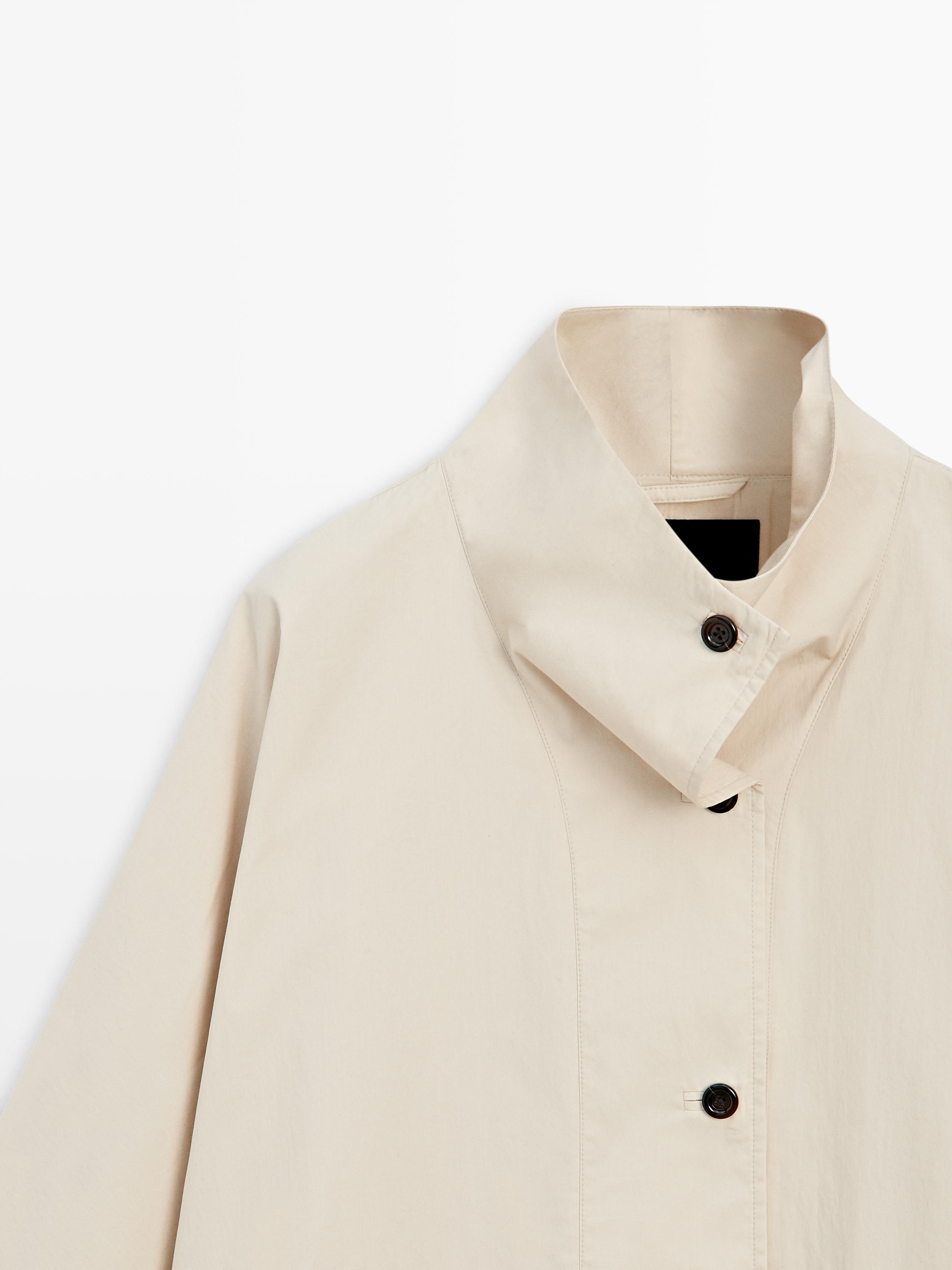 Jacket with high collar detail