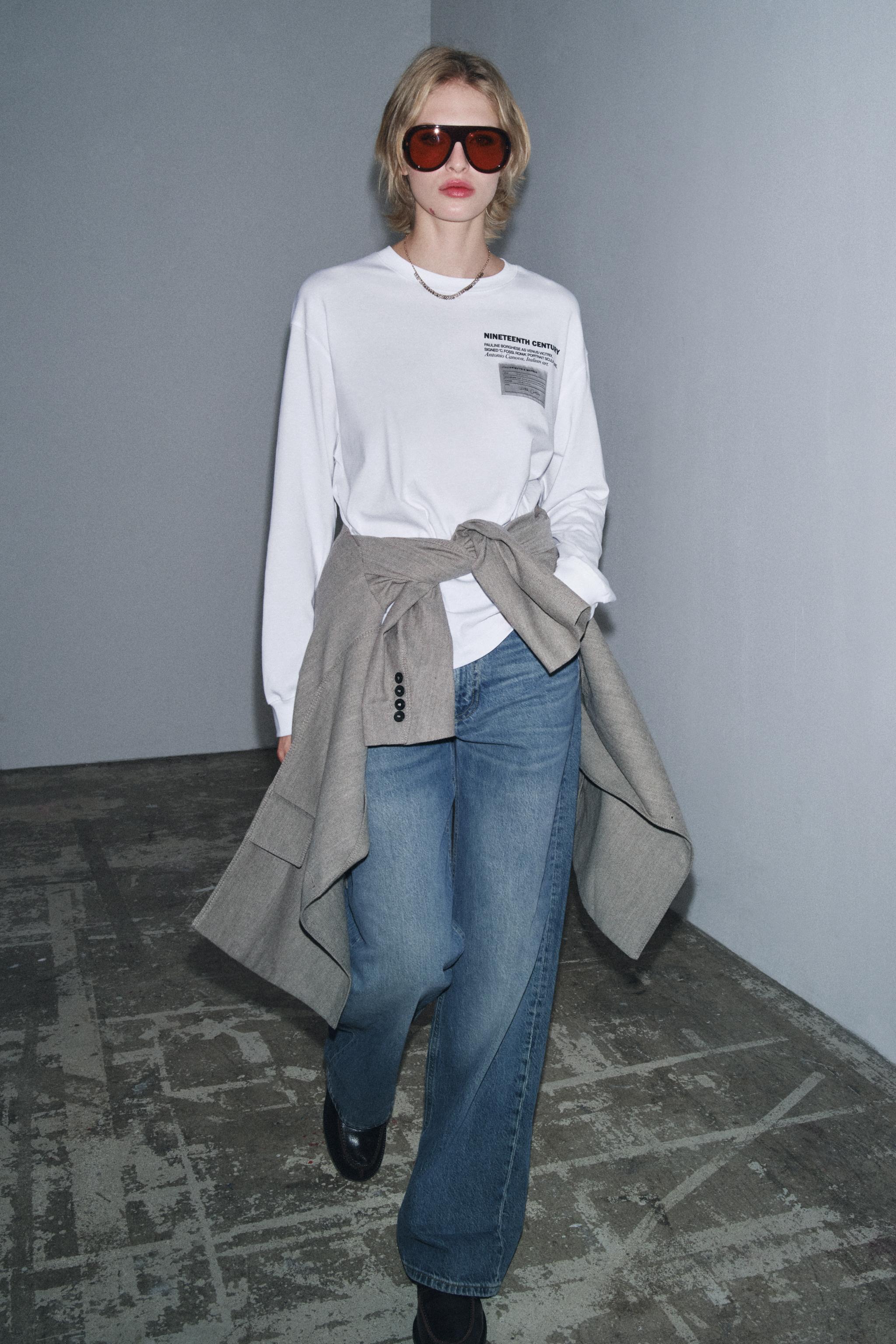 SCULPTURE LONG SLEEVE T-SHIRT