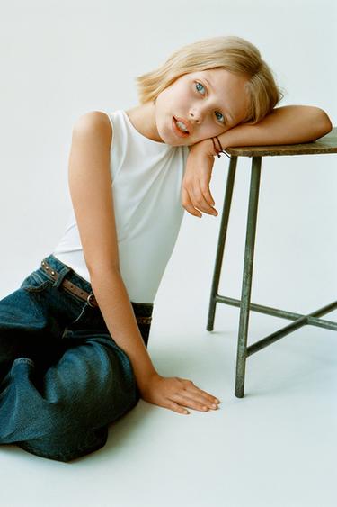 BODY LISO HALTER - Blanco de Zara