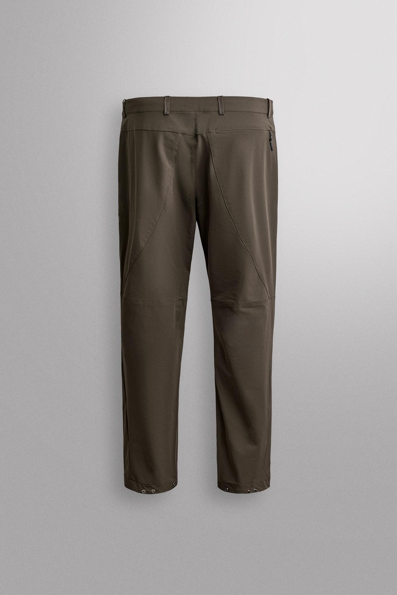 TECHNICAL POCKET PANTS — Dark brown
