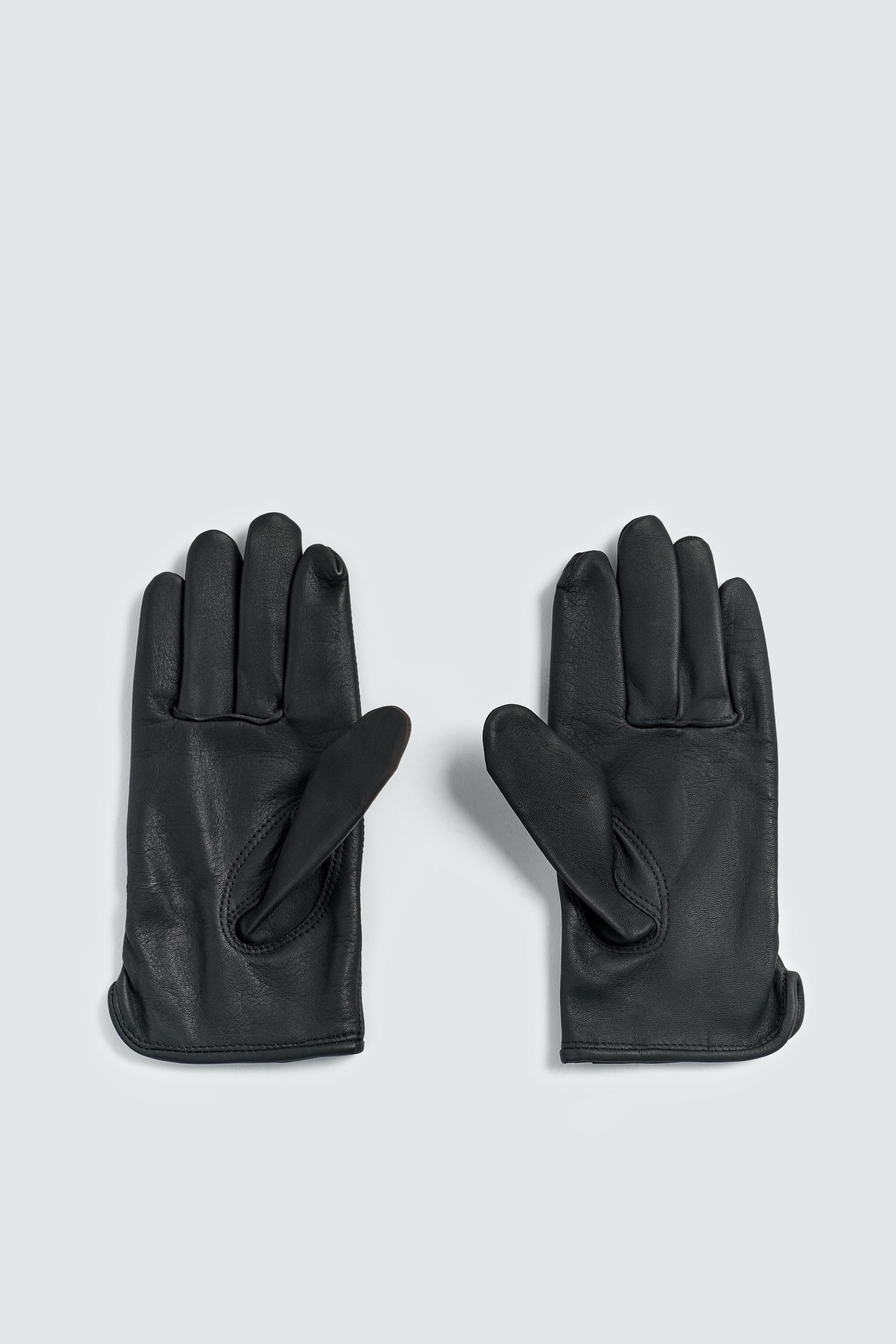 LEATHER GLOVES