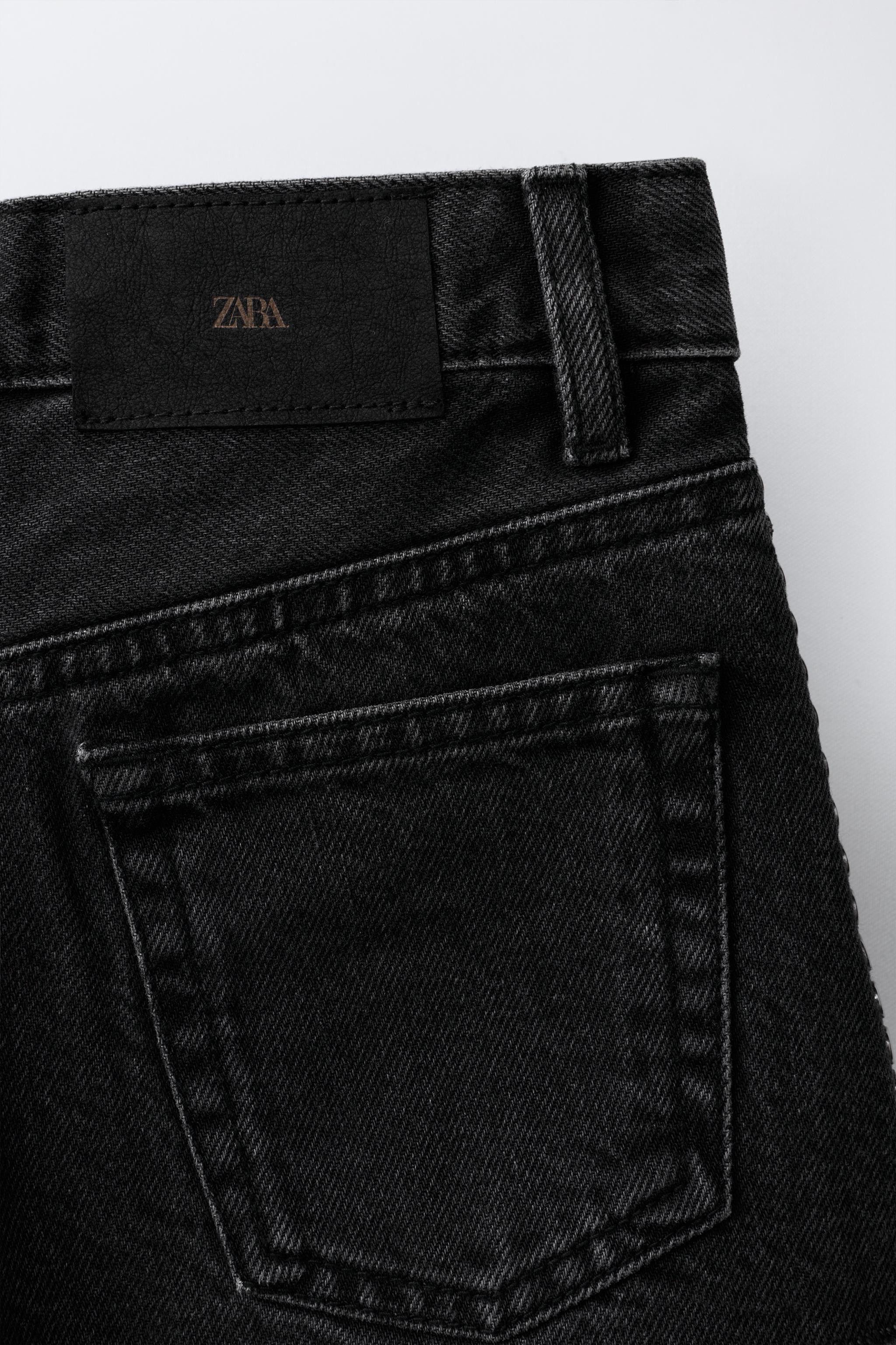 SHORT EN JEAN À CLOUS