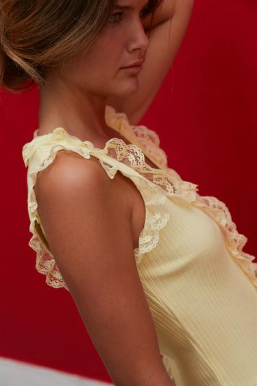 LACE BUTTON TOP - Light yellow by Zara