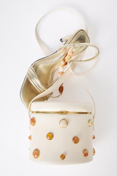 RIGID CROSSBODY BAG - Ecru by Zara