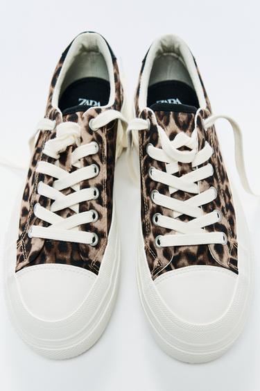 ANIMAL PRINT TRAINERS - Leopard by Zara
