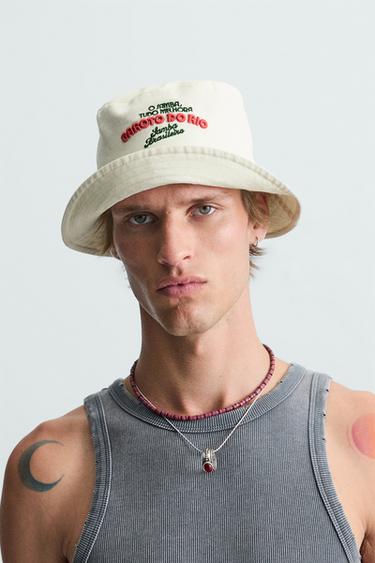 SOMBRERO BUCKET BORDADO CONTRASTE - Crudo de Zara - Imagen 0