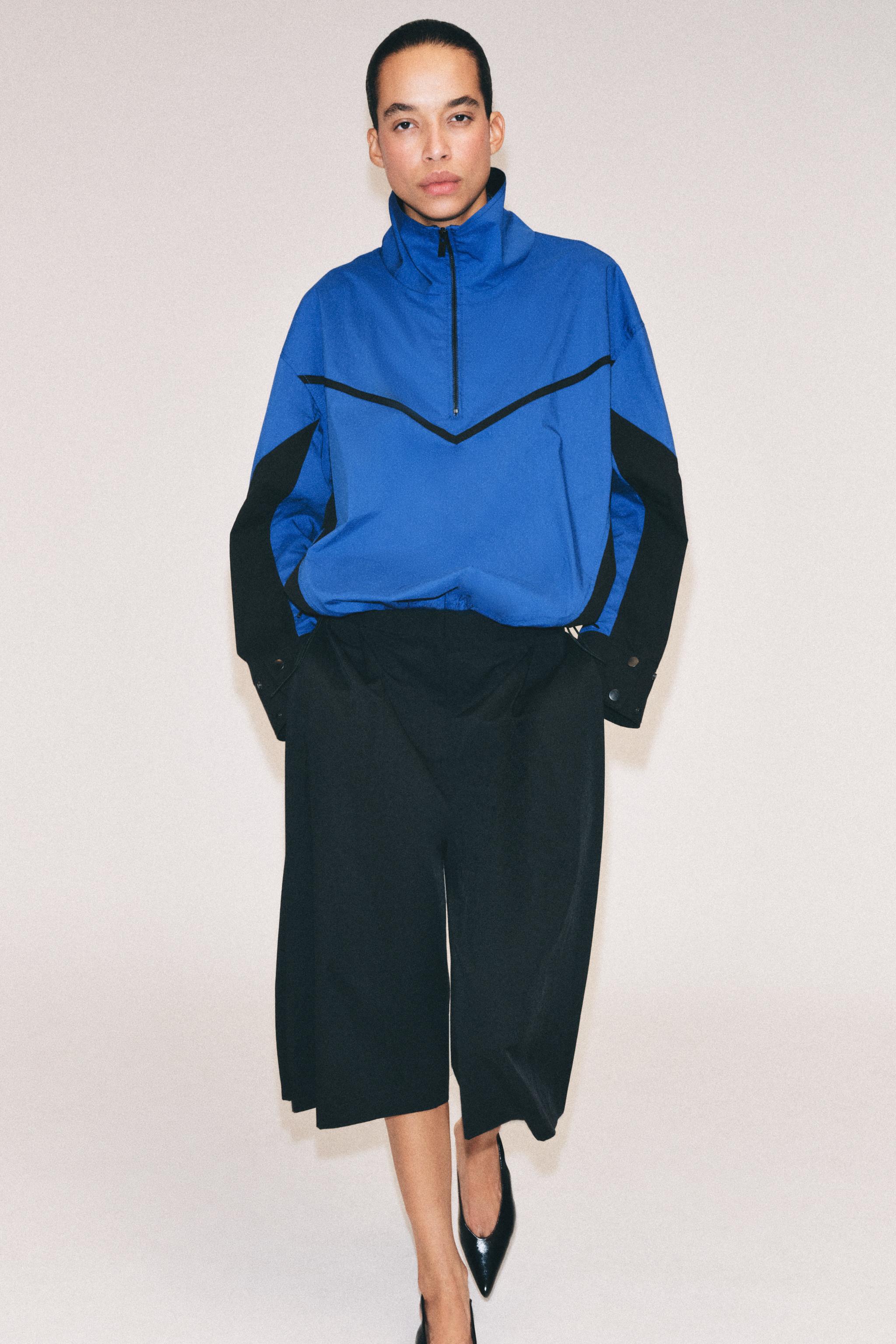 ZW COLLECTION PLEATED TECHNICAL BERMUDA SHORTS