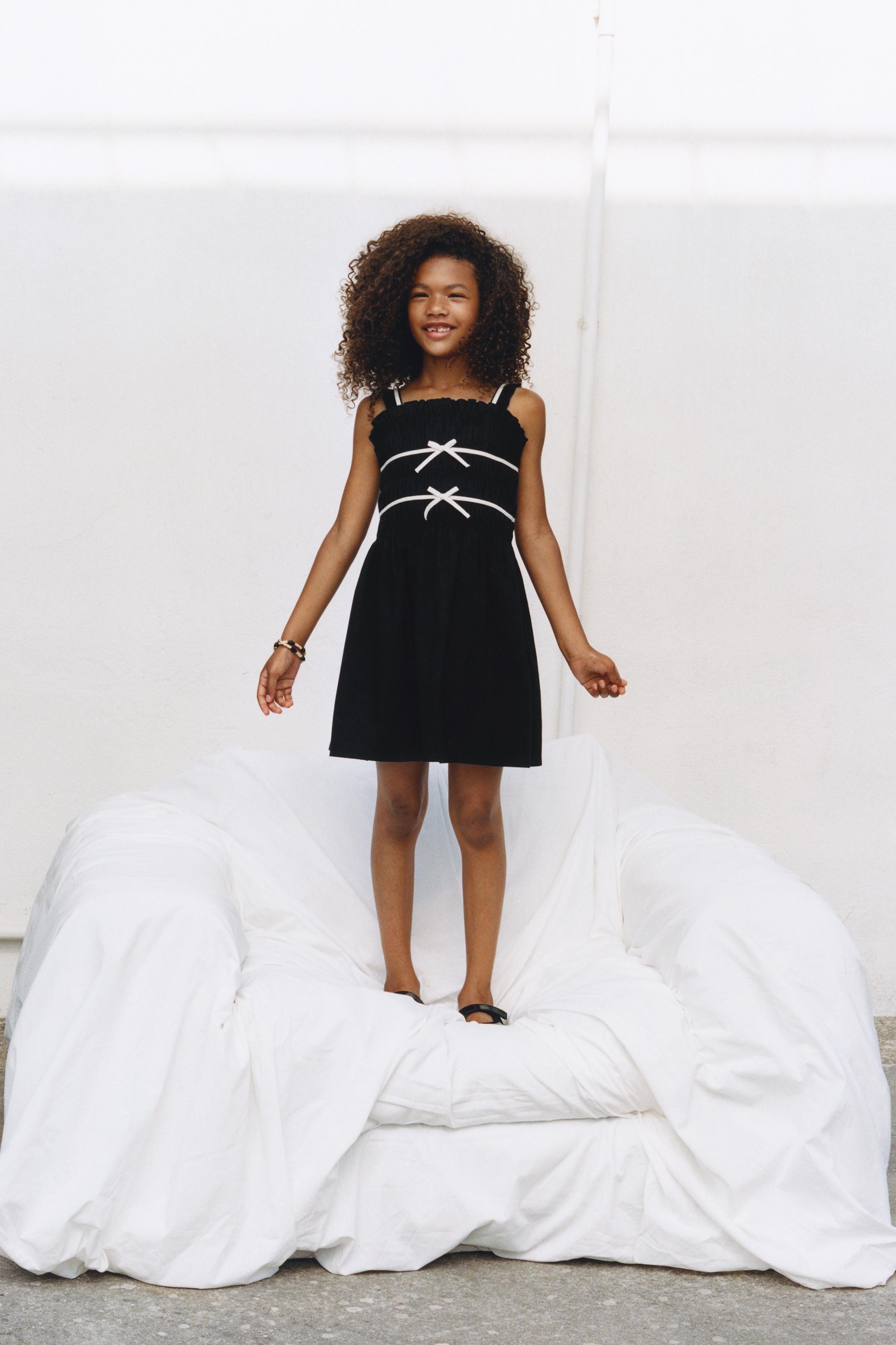 CONTRAST PIPING BOW DRESS