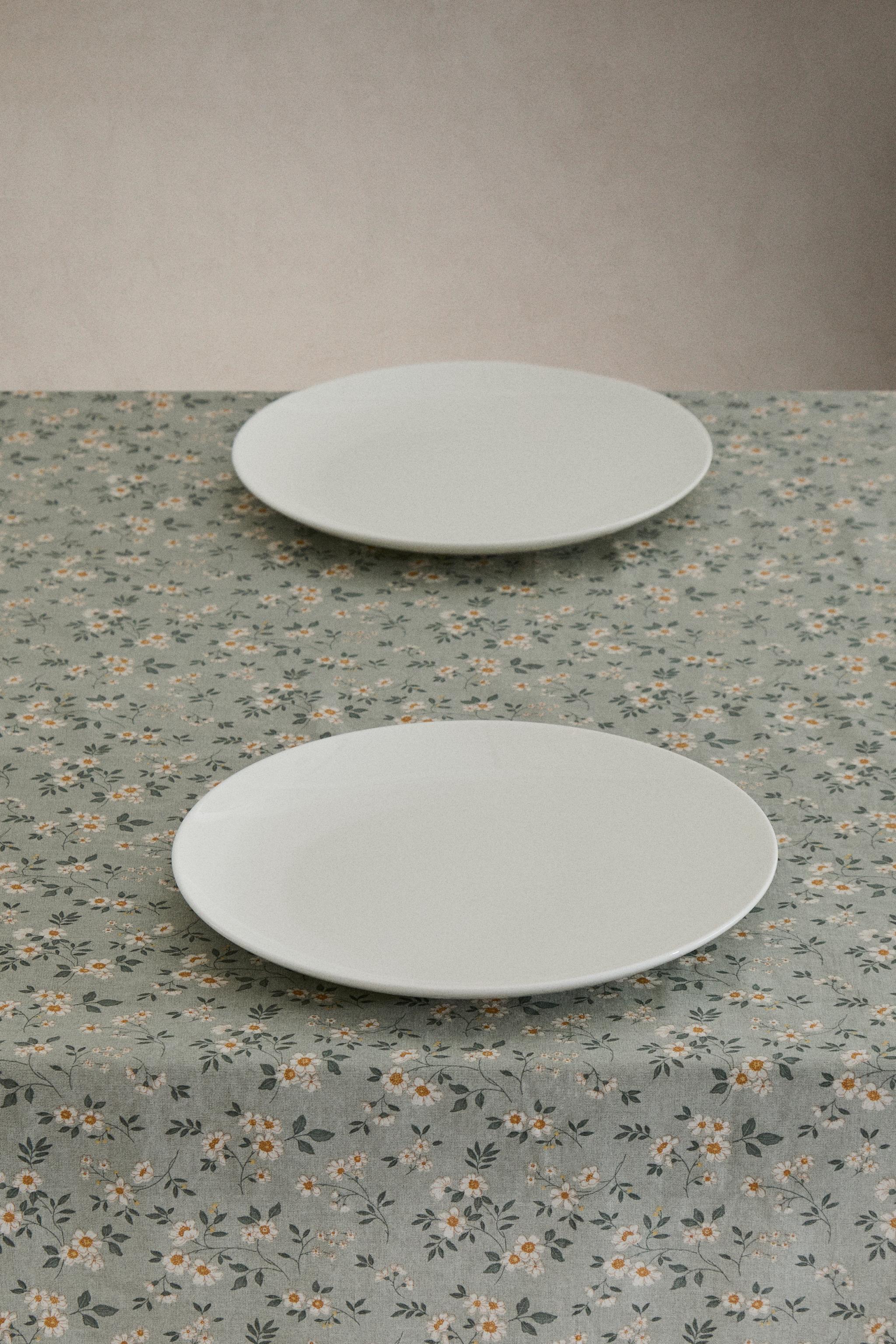 NAPPE FLEURS SAUVAGES AVEC DENTELLE