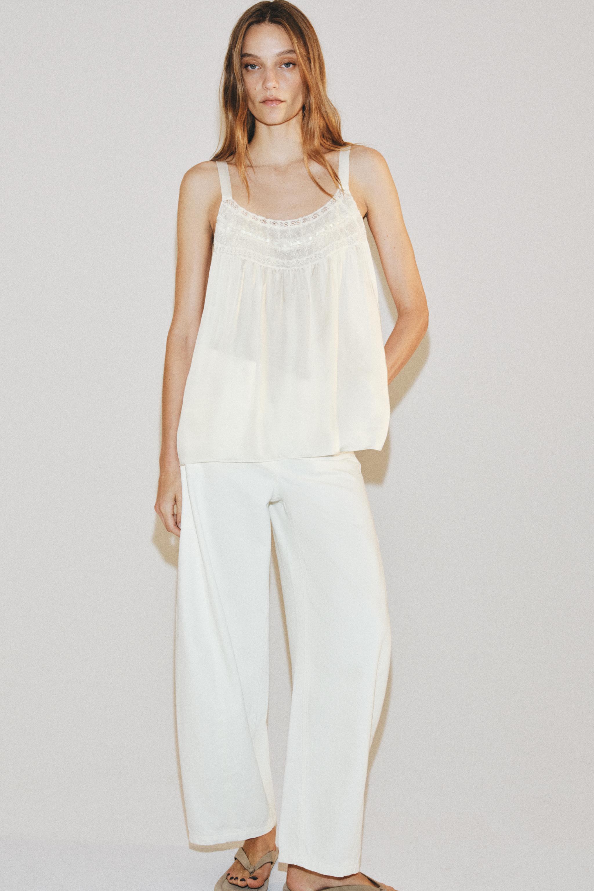 トップス 808 ZW COLLECTION LACE SATIN EFFECT TOP - Oyster-white | ZARA United