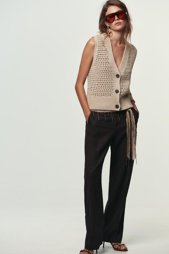 OPEN KNIT VEST