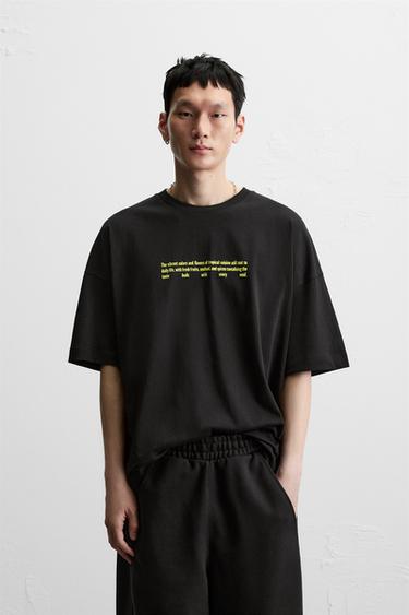 SLOGAN PRINT T-SHIRT - Black by Zara