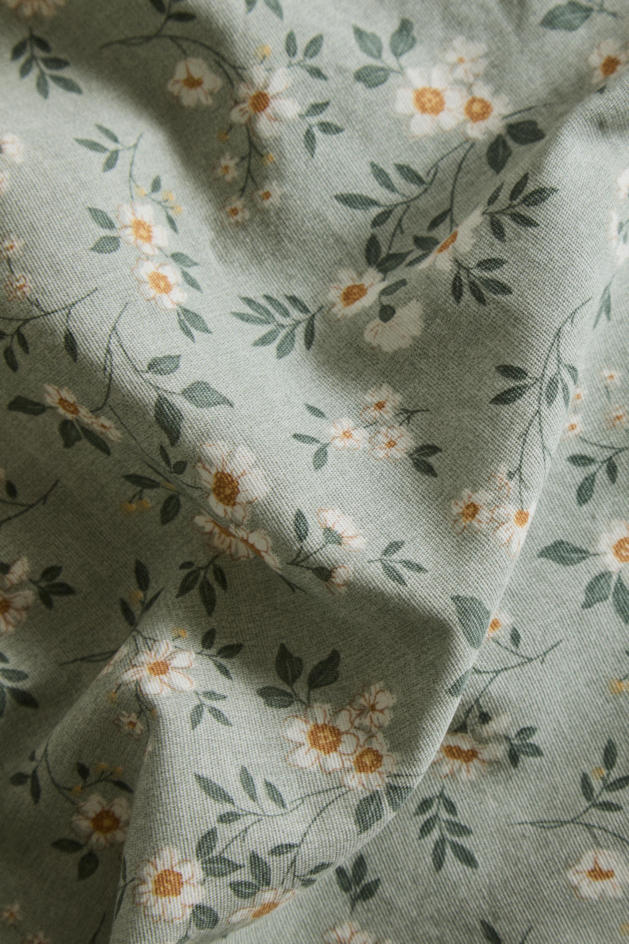 LOT DE SERVIETTES FLEURS SAUVAGES AVEC DENTELLE (LOT 2)