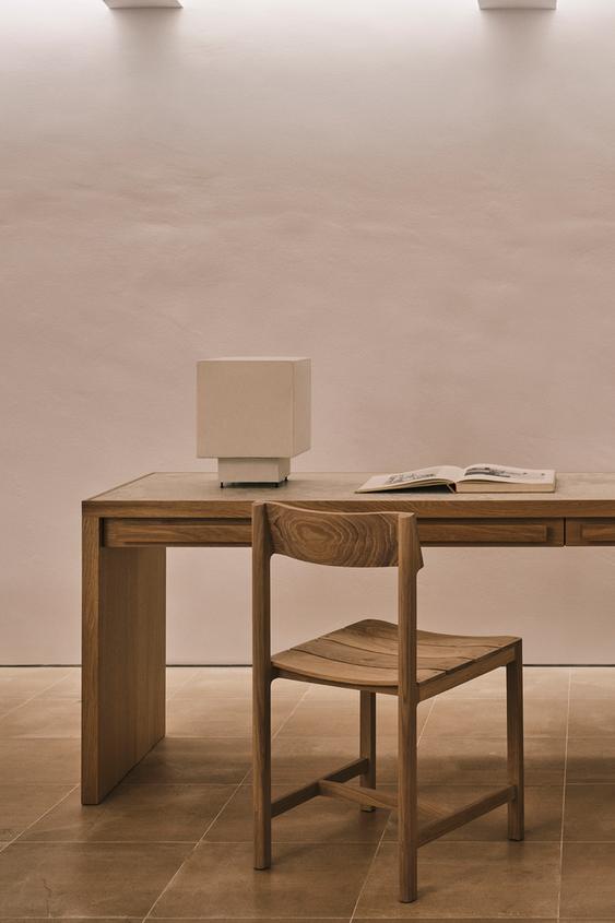 DESK 02 - Beige clair de Zara - Image 12