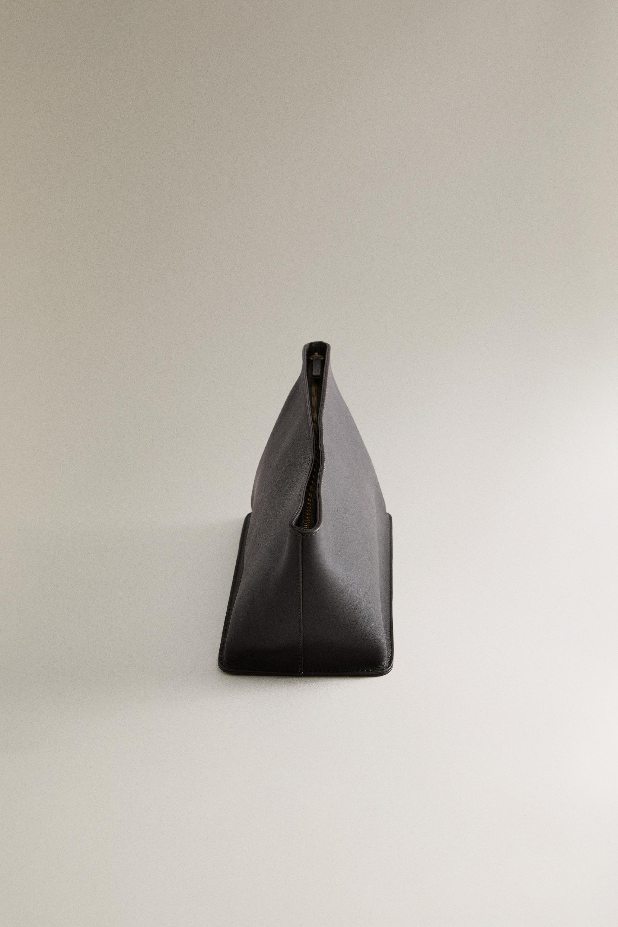 TROUSSE DE TOILETTE CUIR