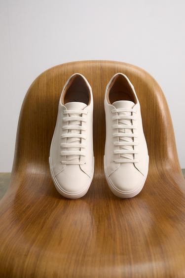 ZAPATILLA BÁSICA - Blanco de Zara