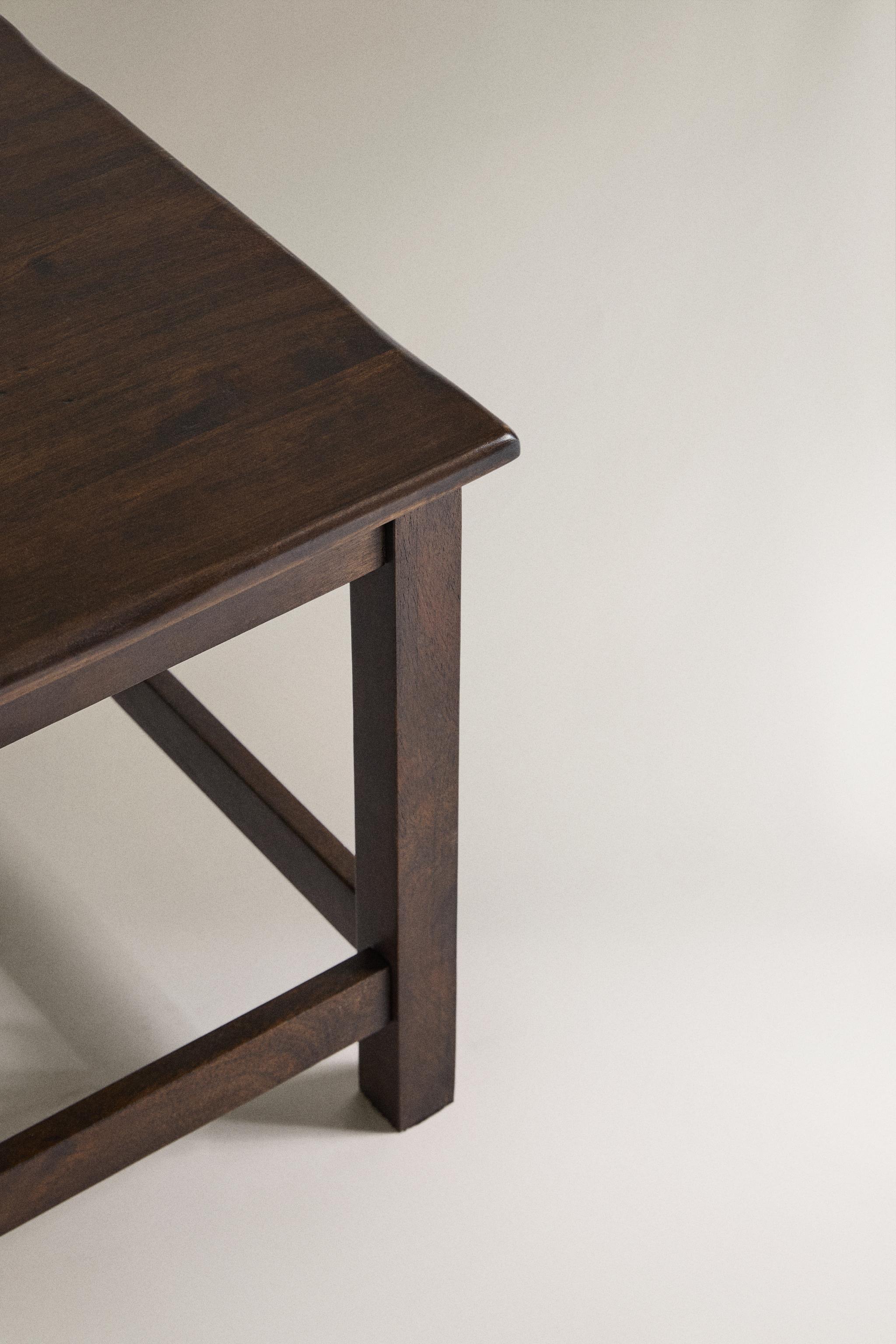 WOODEN SIDE TABLE