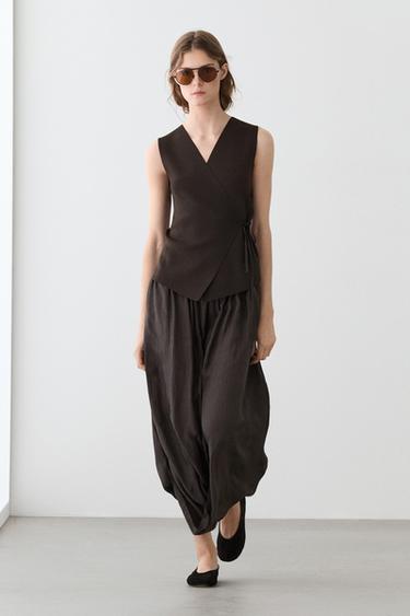 Veste sans manches en maille croisée avec nœud - Marron de Zara - Image 0