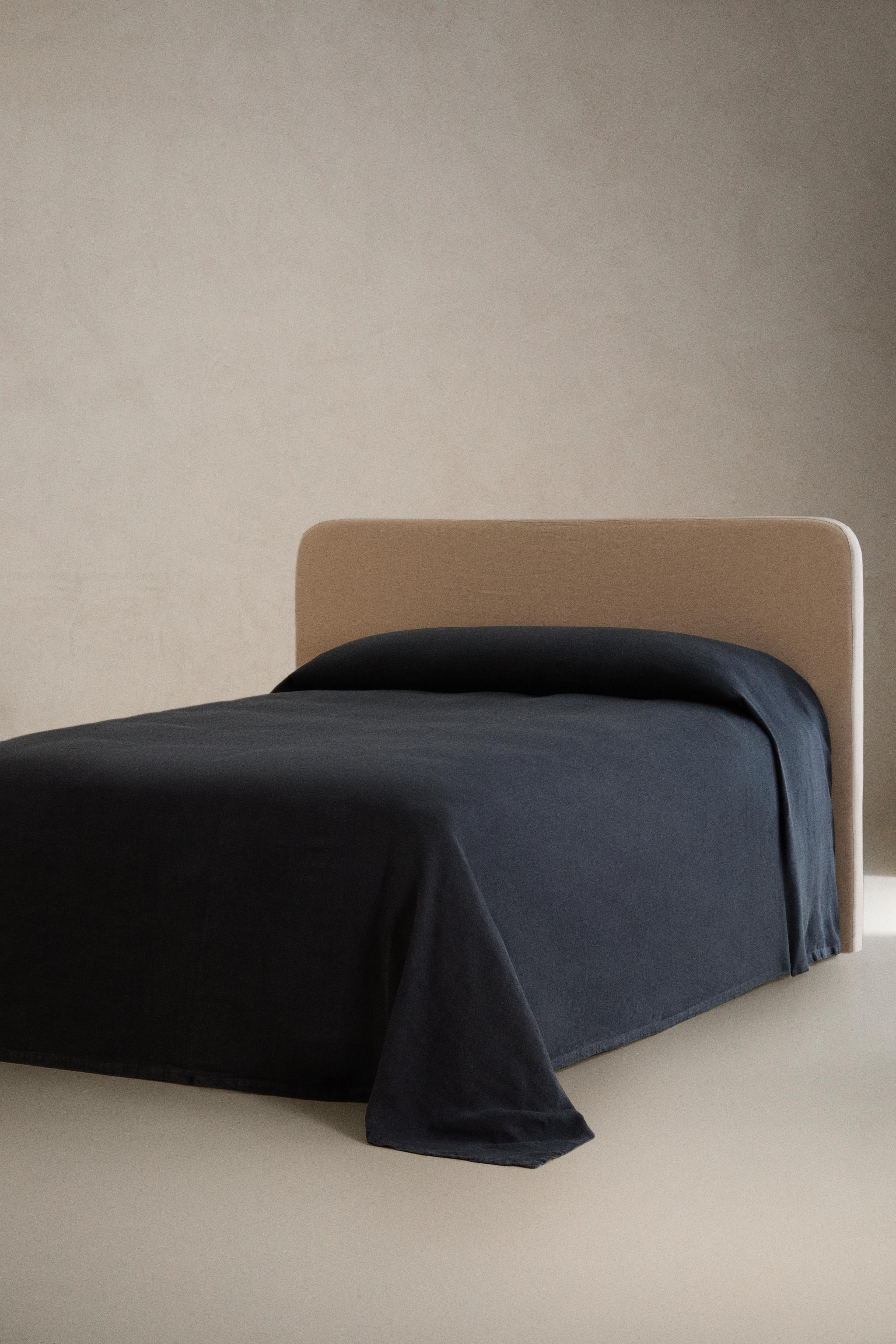 WASHED LINEN BEDSPREAD (400 GxM²)