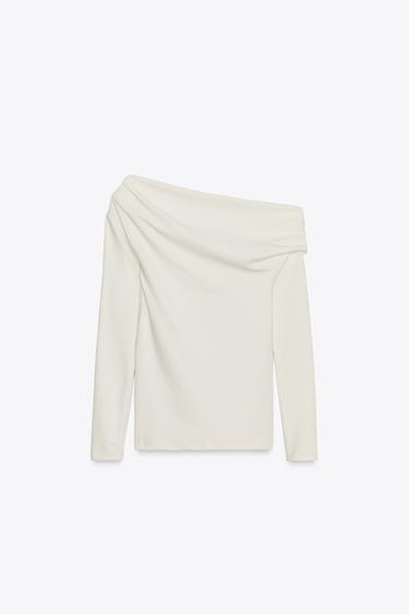 T-SHIRT ASYMÉTRIQUE DOUX - Écru de Zara - Image 3