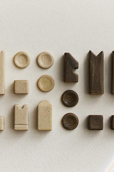 SET OF CERAMIC CHESS PIECES (SET OF 56) - Ecru by Zara - Image 5