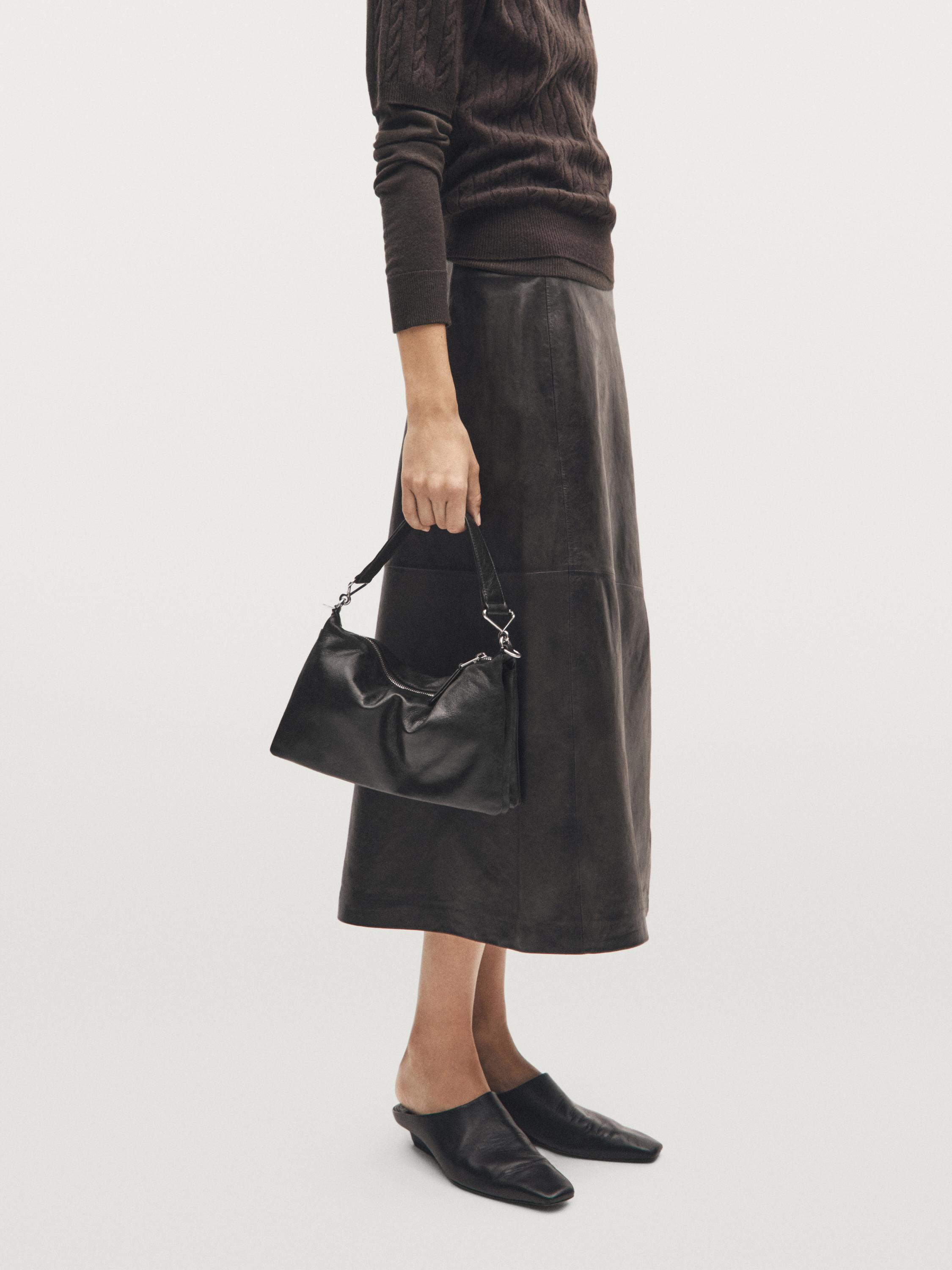 Small nappa leather bag with compartments