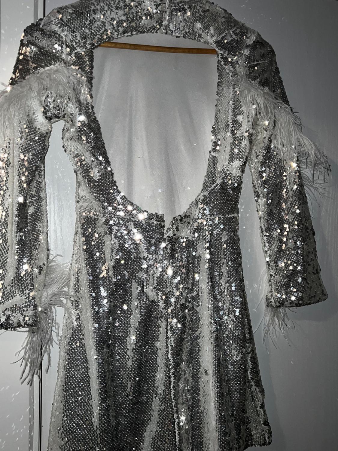 CONTRAST SEQUINNED DRESS - Image 5