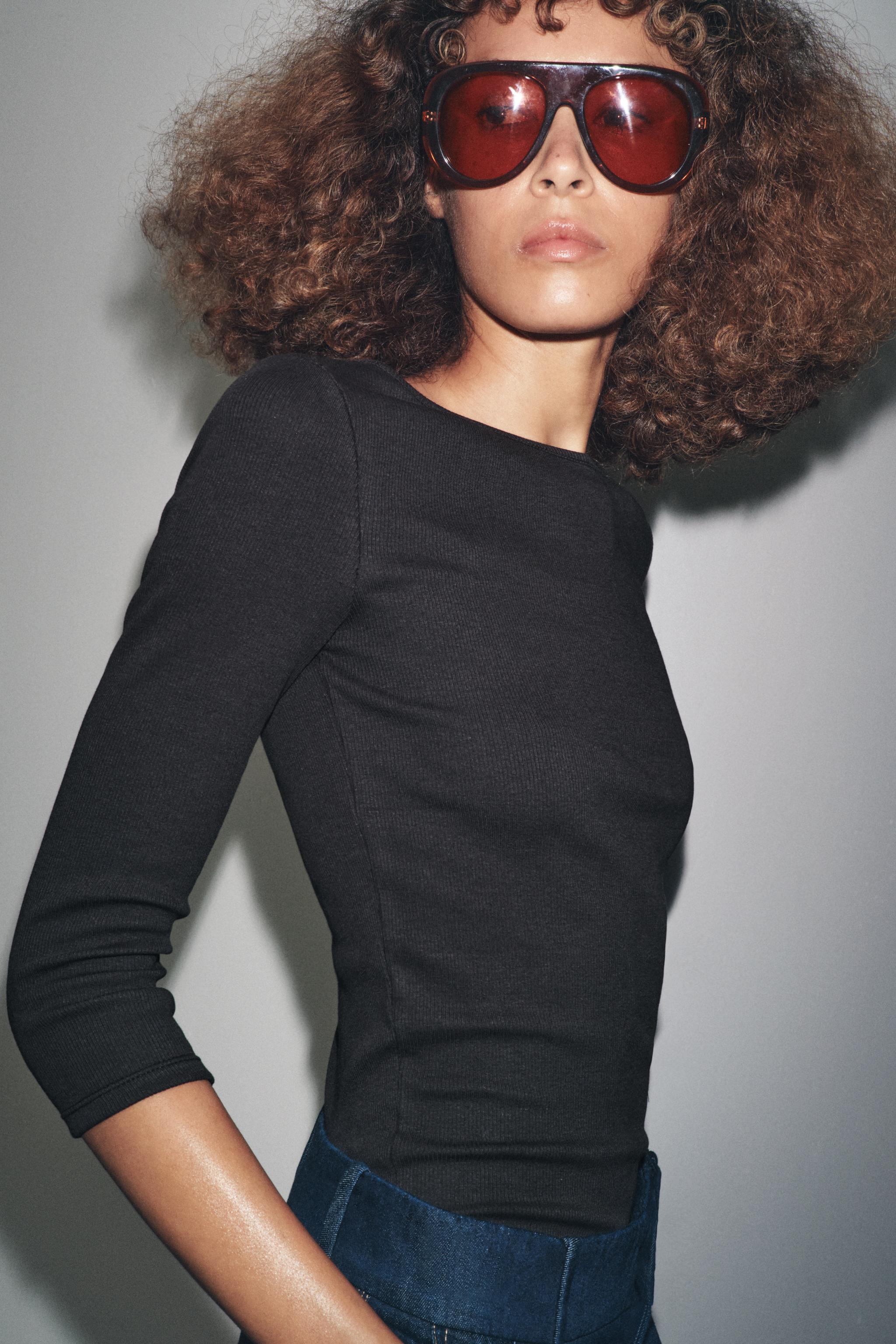 COTTON BOAT NECK T-SHIRT