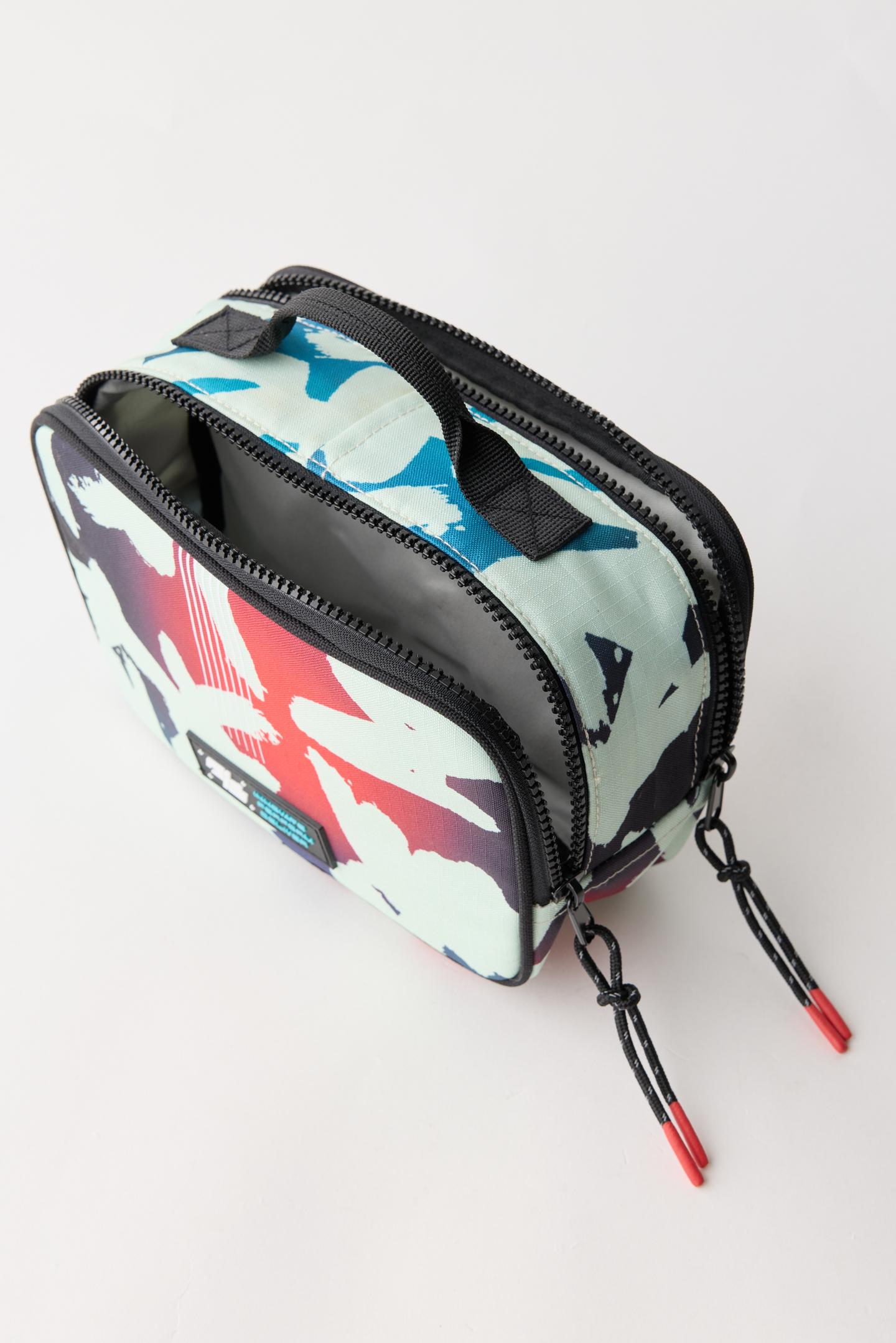 Детский несессер Zara Graphic Travel Toiletry Bag, цвет: Разноцветный — фото 5