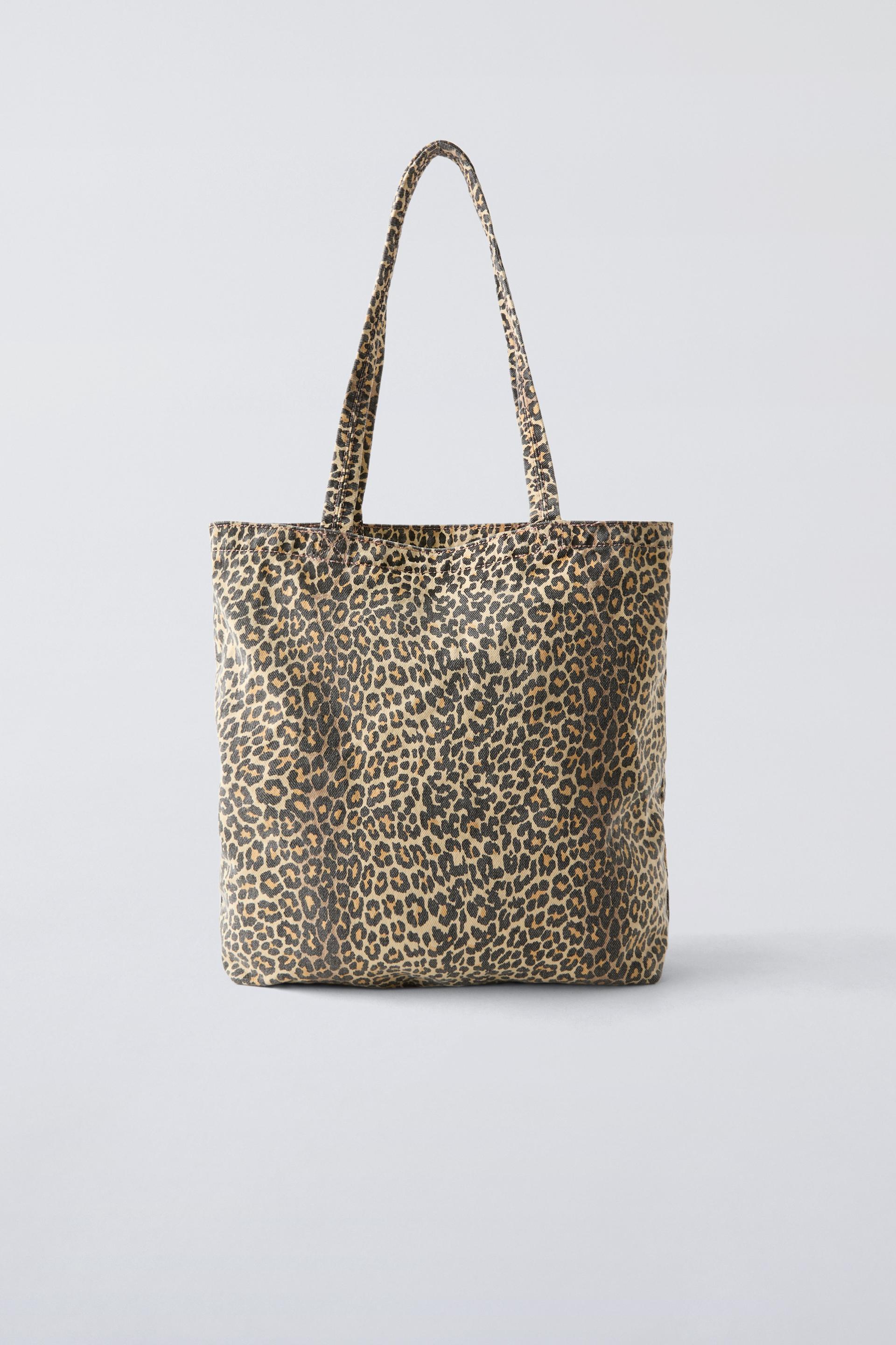 Animal print shops tote bag