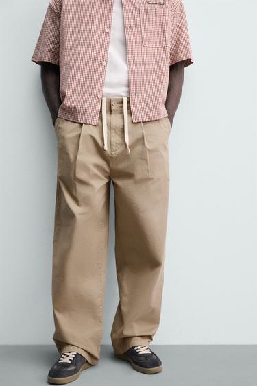 PANTALON CHINO LARGE À PLIS - Beige de Zara - Image 4