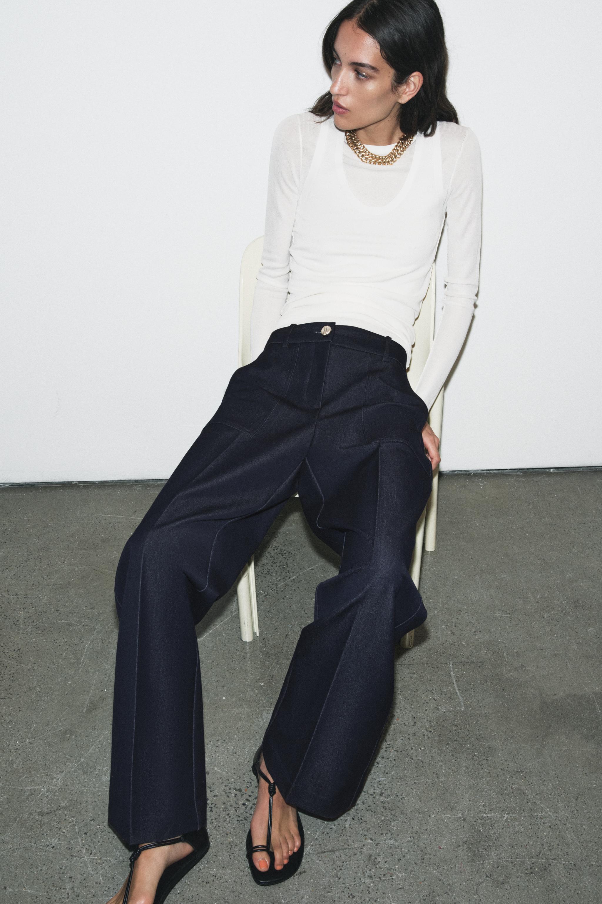 PIN TUCK STRAIGHT LEG PANTS