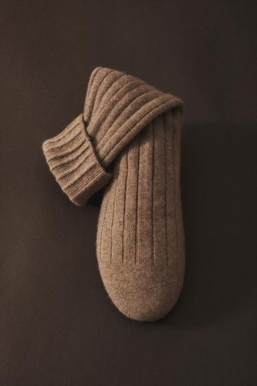 CHAUSSETTES CACHEMIRE - Marron sable de Zara - Image 6