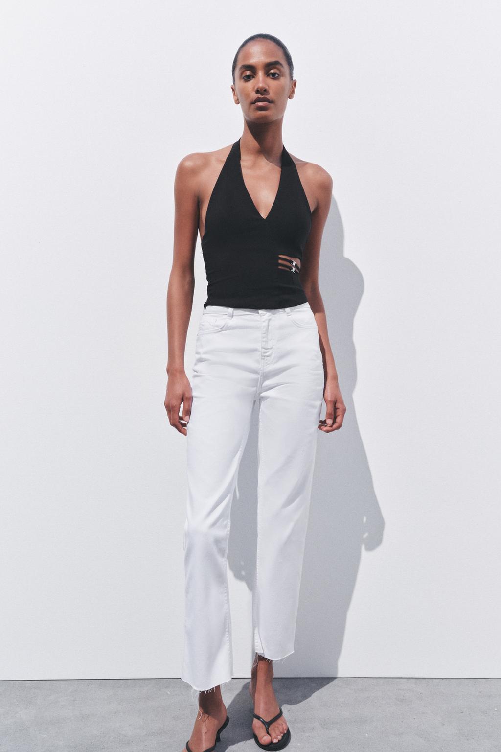 Thumbnail image for TOP HALTER CUT OUT